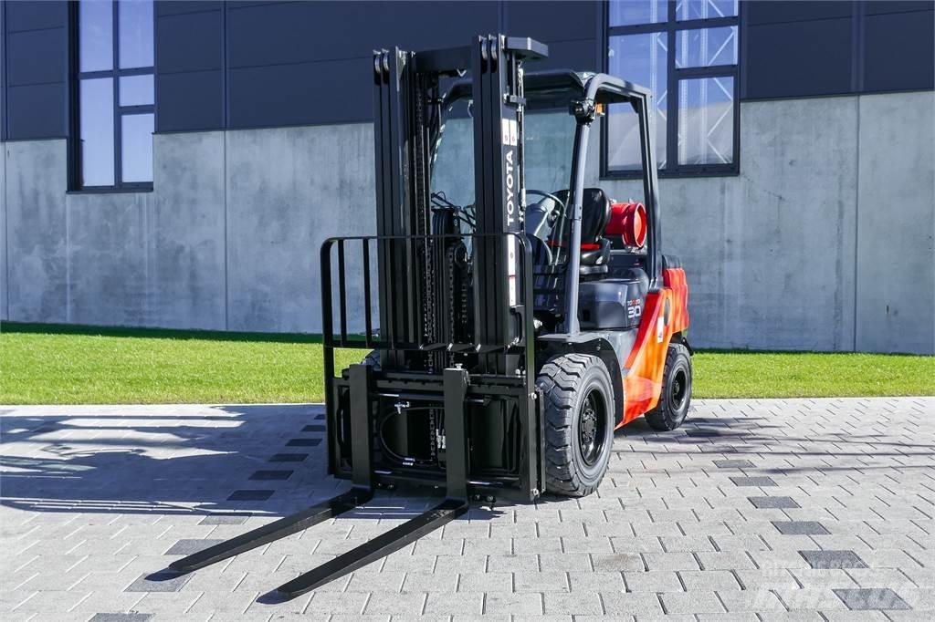 Toyota 02-8FGF30 LPG heftrucks