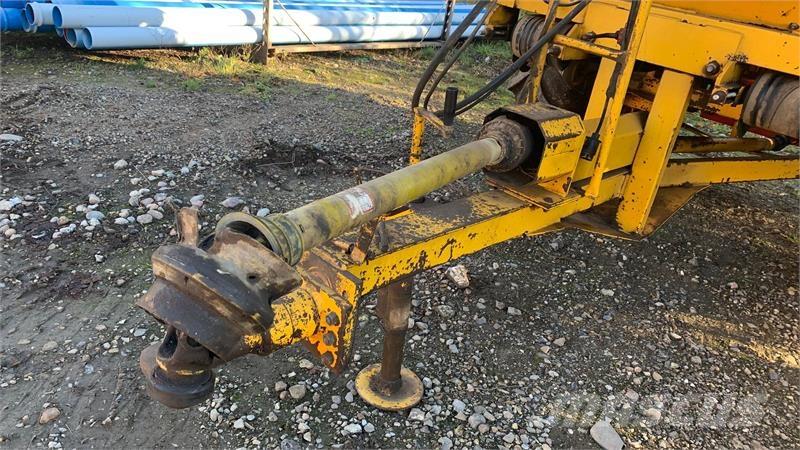 Bredal B 4 Kunstmeststrooiers