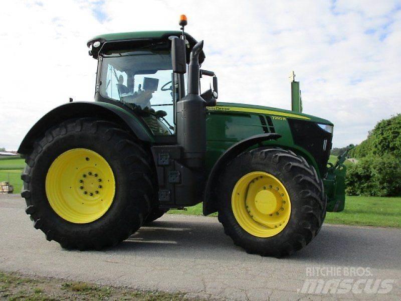 John Deere 7250R Tractoren