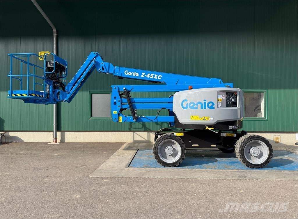 Genie Z-45 XC Knikarmhoogwerkers