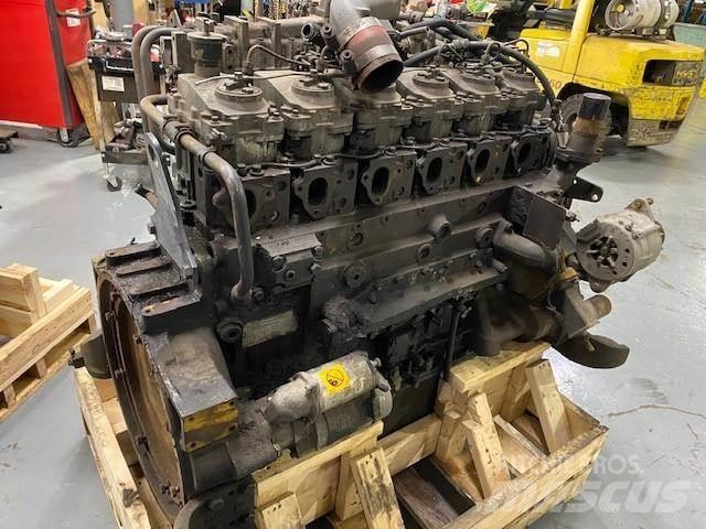 Komatsu SA6D125E-2 Motoren