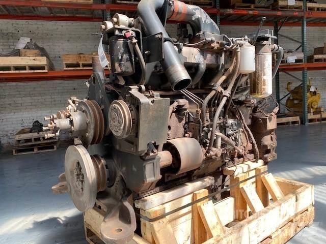 Komatsu SAA6D125E-2 Motoren