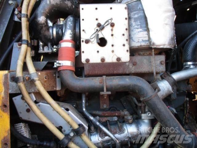 Komatsu SAA6D125E-5 Motoren