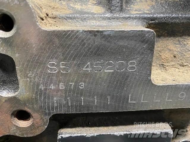 Yanmar 4TNV98-YTBL Motoren