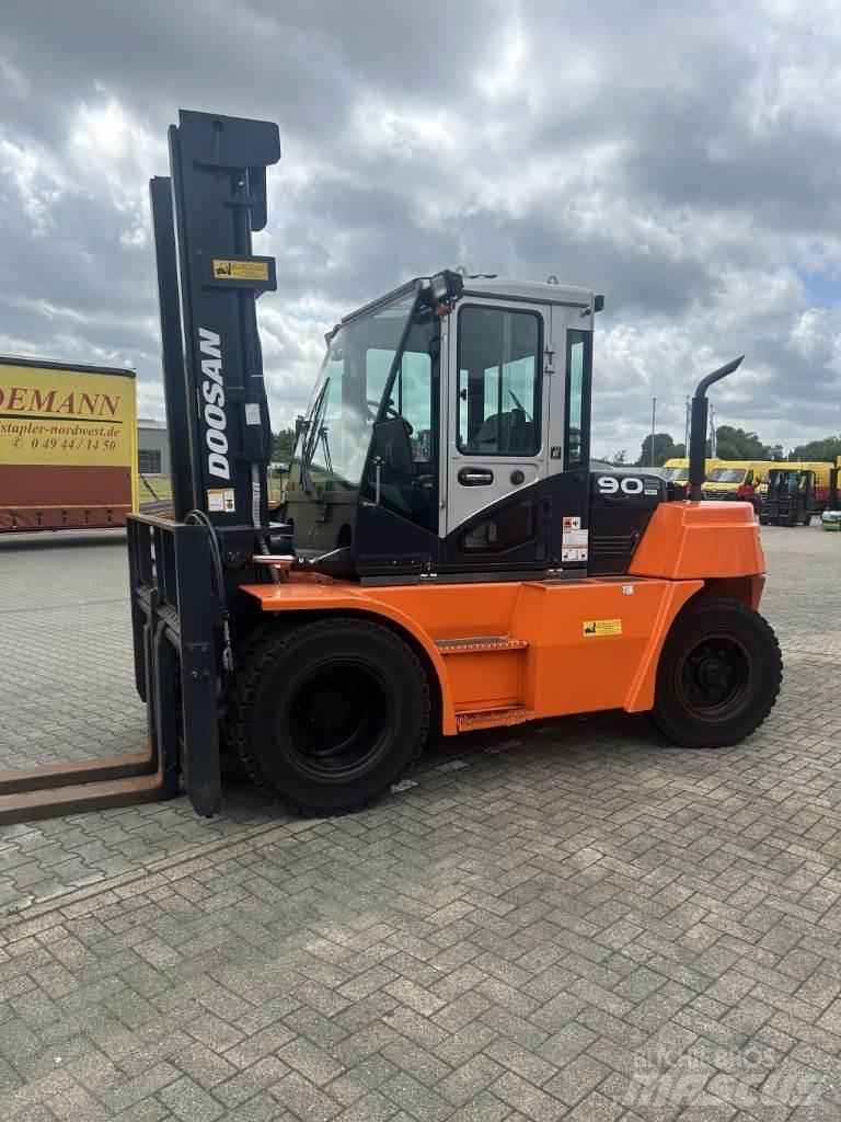 Doosan D90S-7 Diesel heftrucks