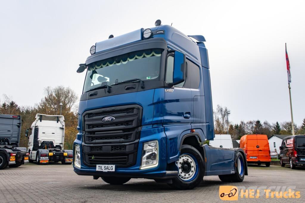 Ford F-MAX 500 4x2 Trekkers