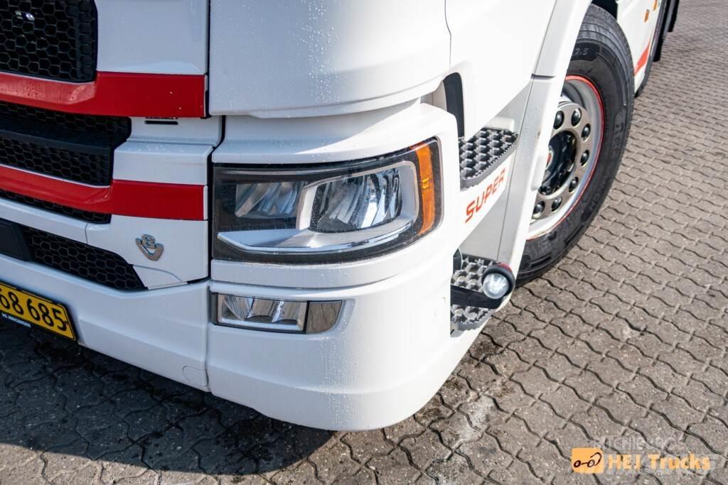 Scania R660 A6x2NB Trekkers