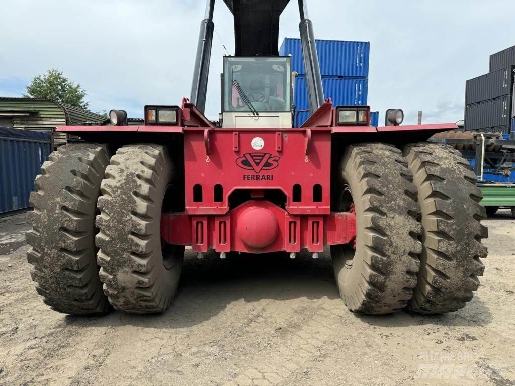 CVS Ferrari F479.5 Reachstackers