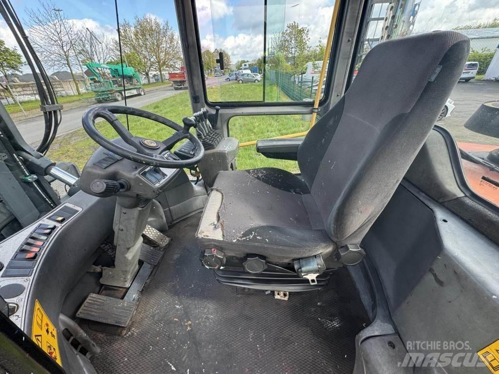 Kalmar DCE160-12 Diesel heftrucks
