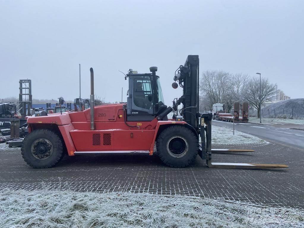 Kalmar DCG300-12LB Diesel heftrucks