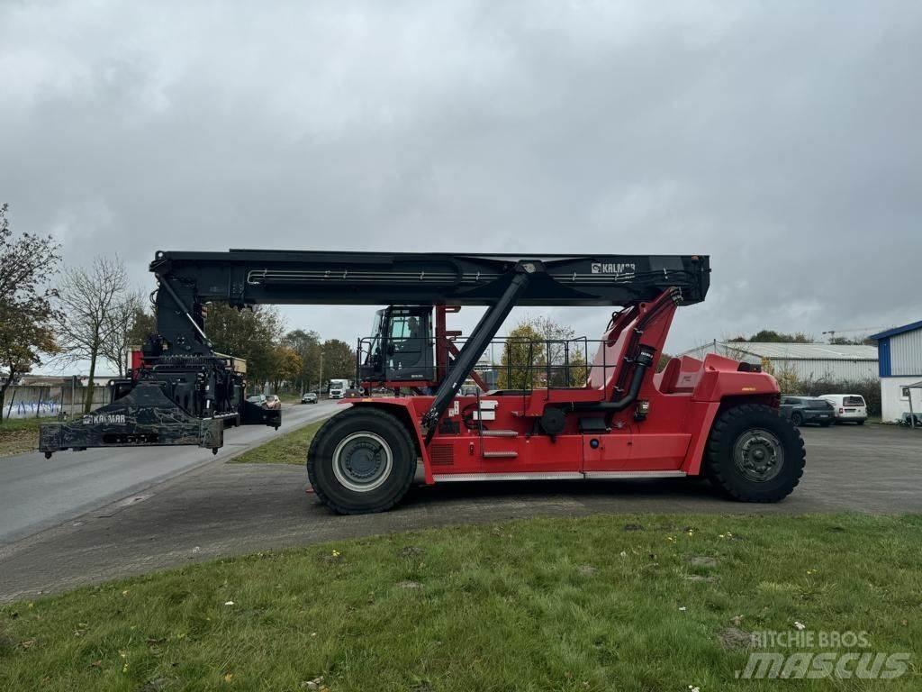 Kalmar DRG450-70S5XS Reachstackers