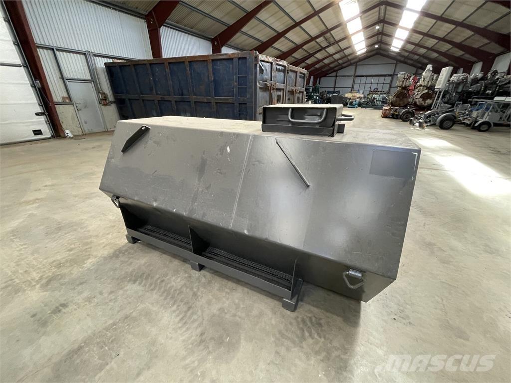  2000 ltr (ca) dieseltank Overige componenten