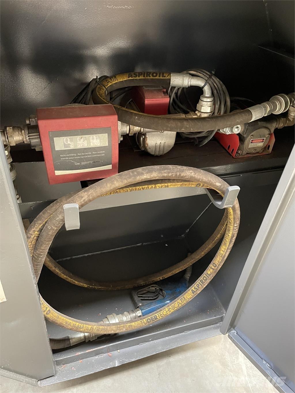  2000 ltr (ca) dieseltank Overige componenten