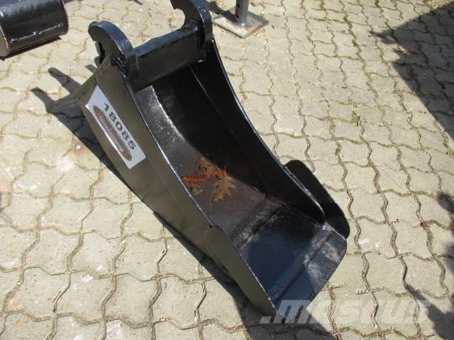  300 mm Sokkelskovl Bakken