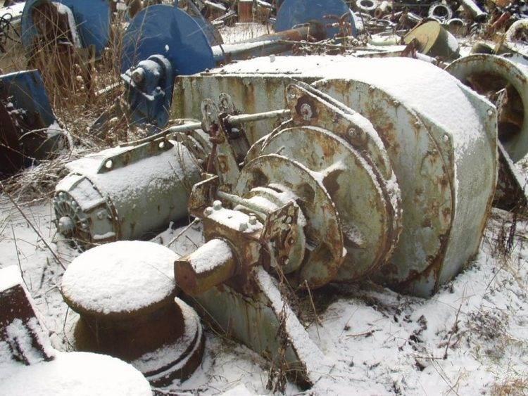  Ankerspil ex. Hvidbjørn Takels, lieren en materiaalliften
