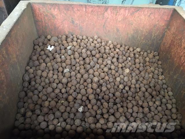  Ballastkugler - ca. 10 ton Overige componenten