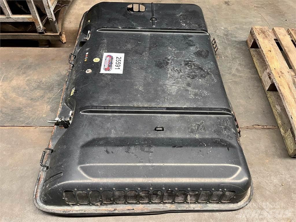 CAT 323D motorhjelm Overige componenten
