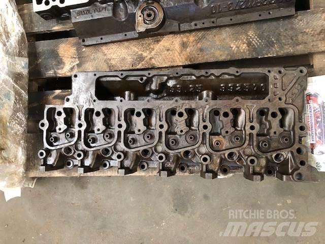 Cummins 6BT Topstykke Motoren