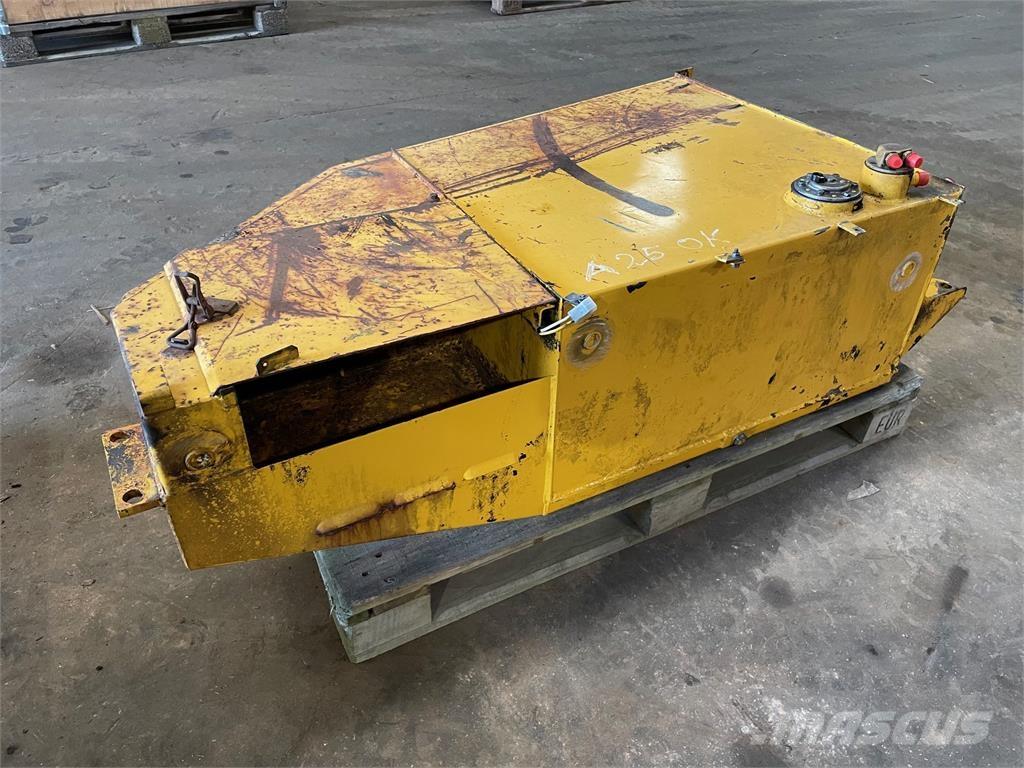  Dieseltank ex. Volvo A25 Overige componenten