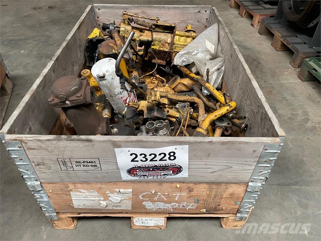  Diverse dele ex. Cat 3304 Motoren