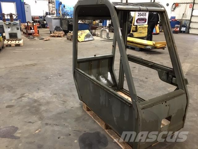  Førerhus ex. Manitou MT430 Overige componenten