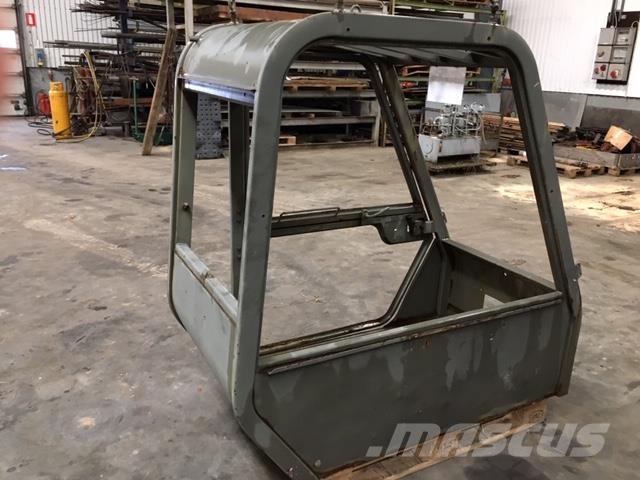  Førerhus ex. Manitou MT430 Overige componenten