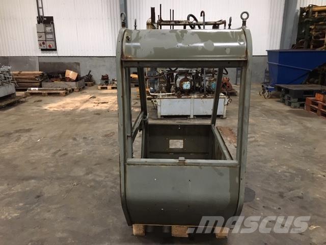  Førerhus ex. Manitou MT430 Overige componenten