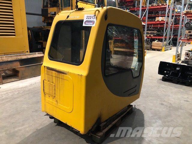  Førerhus ex. Volvo EC240LC Overige componenten