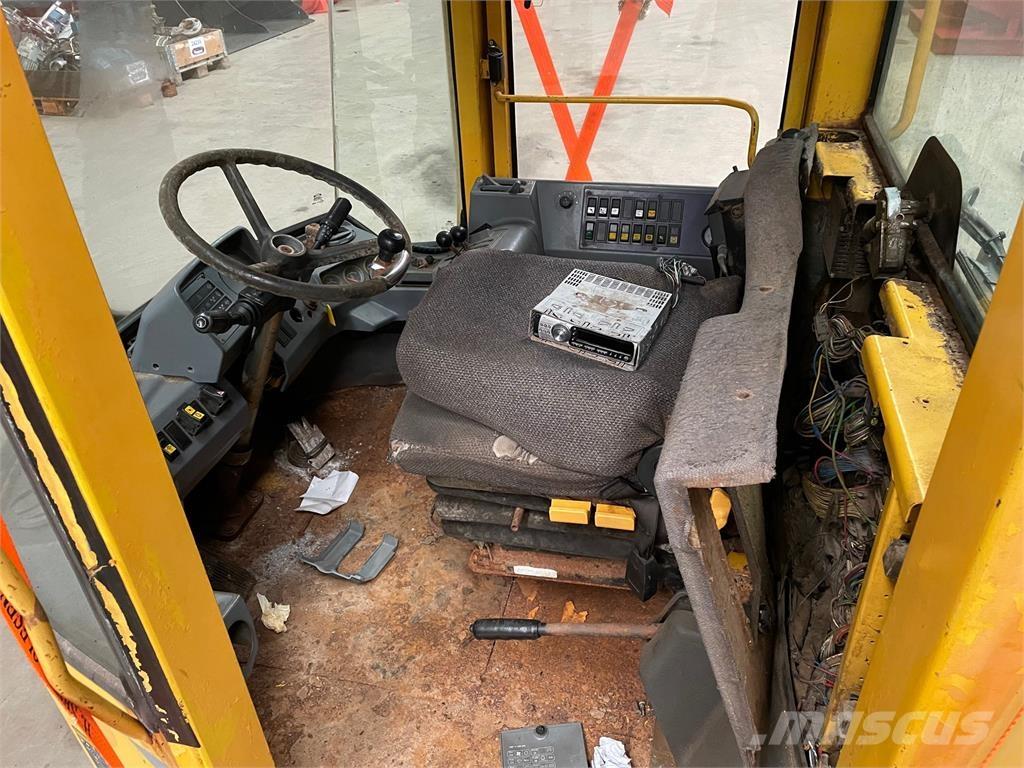  Førerhus ex. Volvo L90B Overige componenten