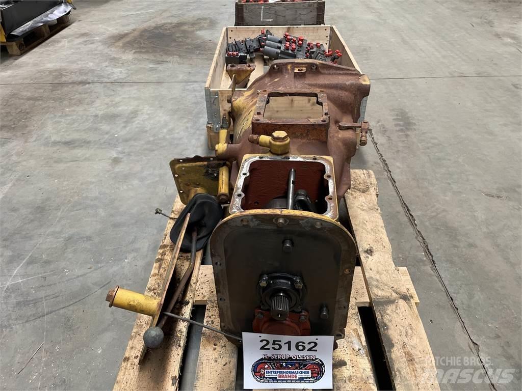  Gearkasse ex. Ford 550 Transmissie