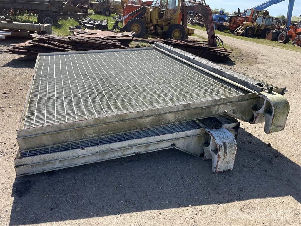  Helikopterdæk 28 sektioner Overige componenten