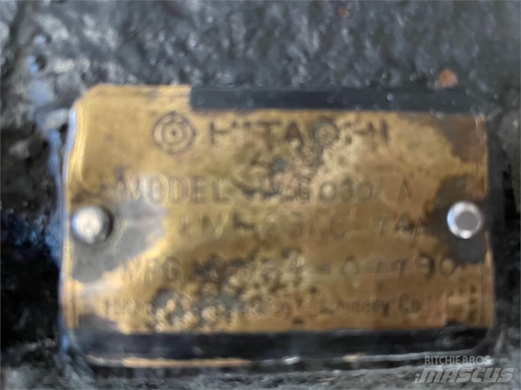 Hitachi UH83-8LC Køregear Transmissie