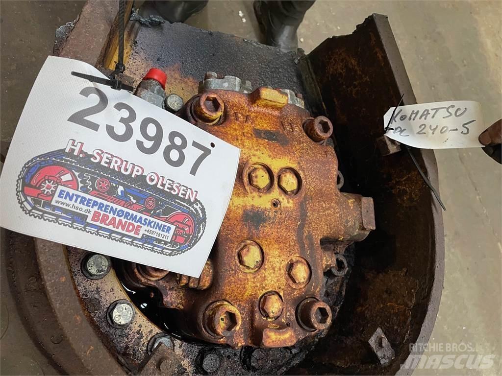 Komatsu PC240-5 Køregear Transmissie