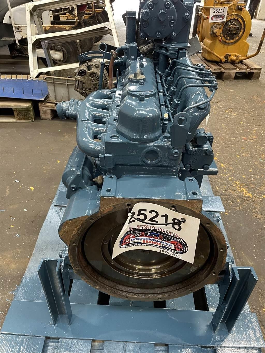 Kubota F2803 motor - 5 cyl. Motoren