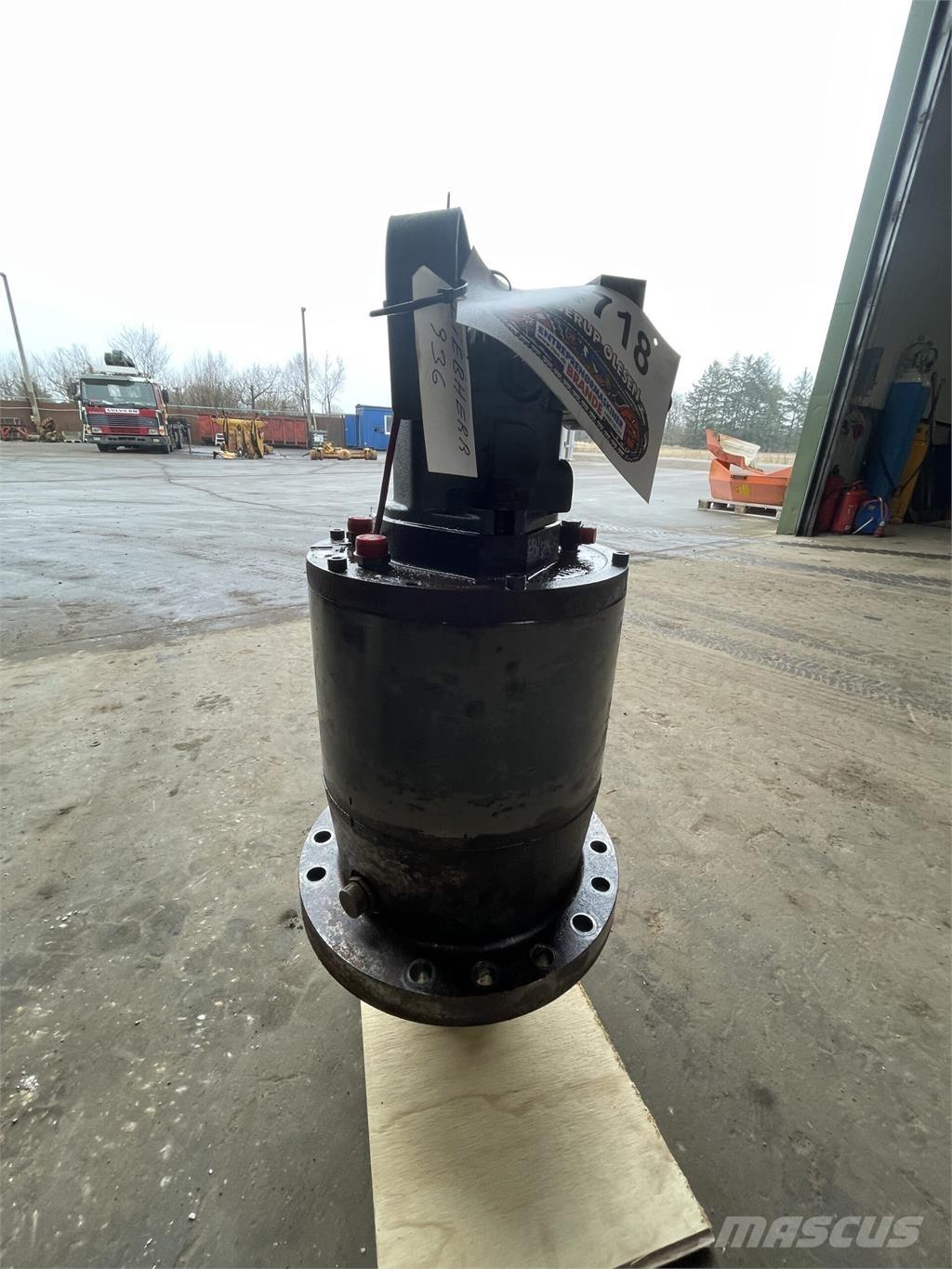 Liebherr R936NLC Krøjegear Transmissie