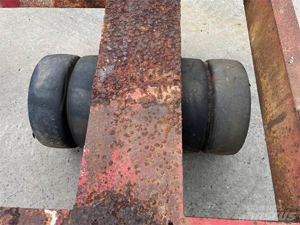 Mafi trailer 20ft - 25 ton Diepladers
