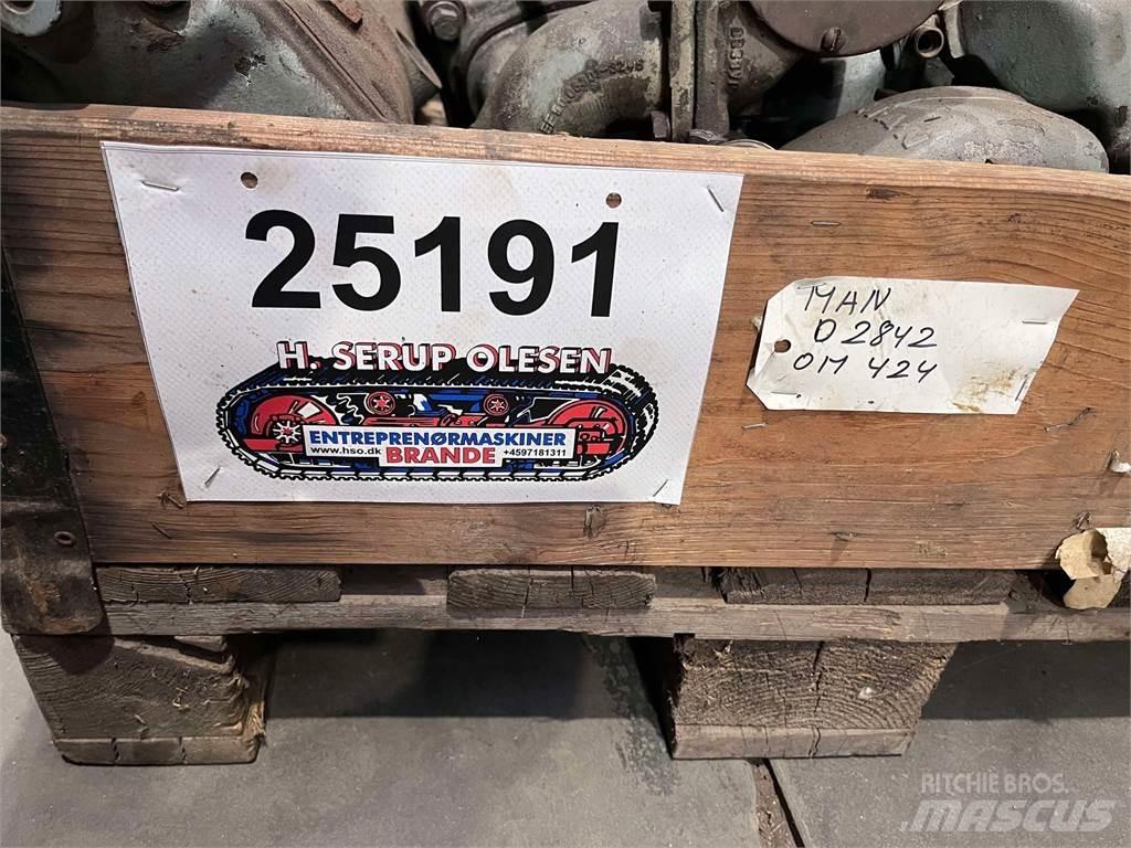 MAN D2542 Motordele Motoren