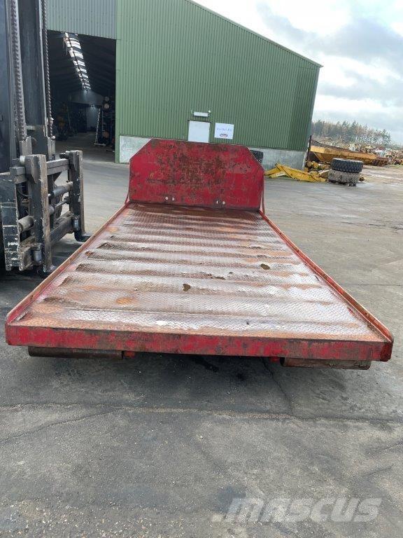  Maskintrailer med wirehejs Diepladers