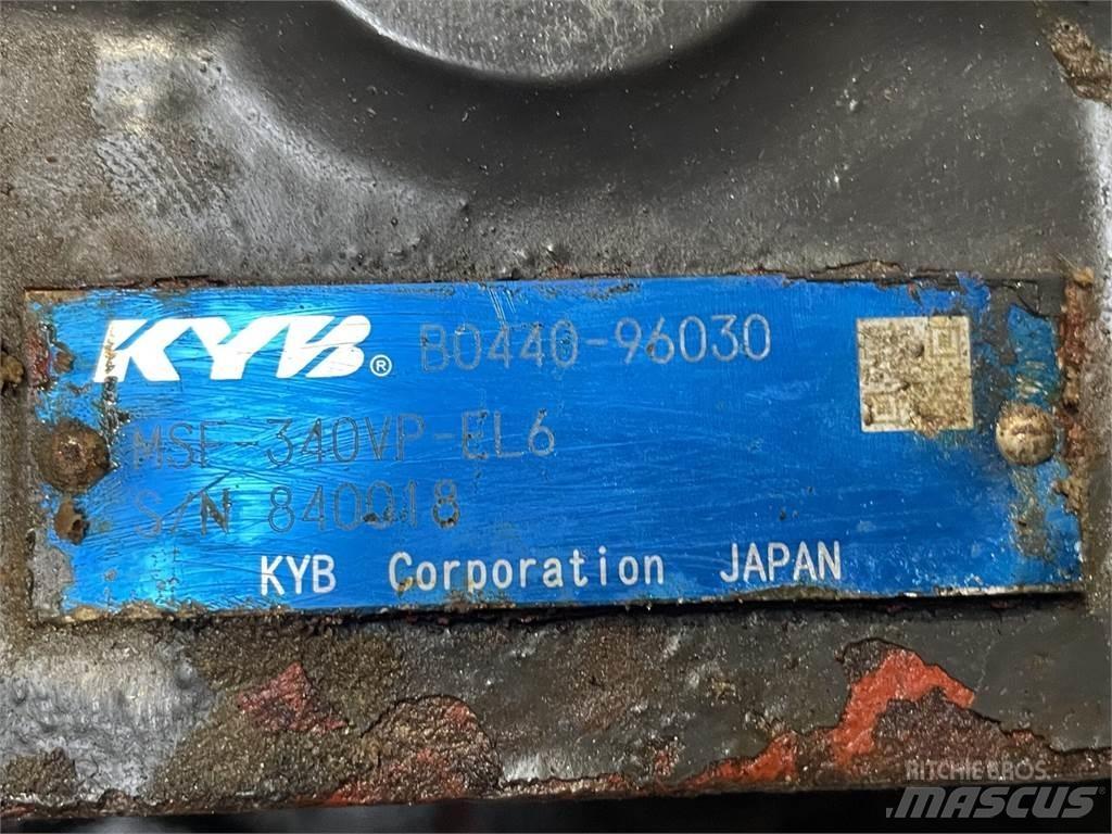 New Holland E485B Køregear Transmissie