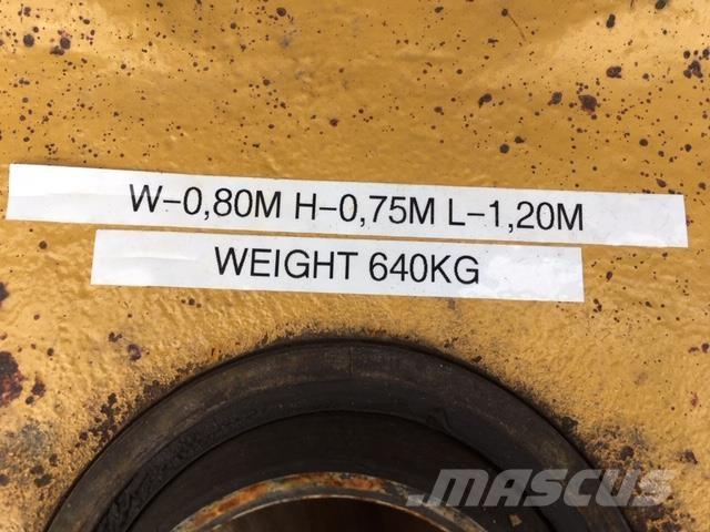  Rammeled ex. Cat 735 Dumper Overige componenten