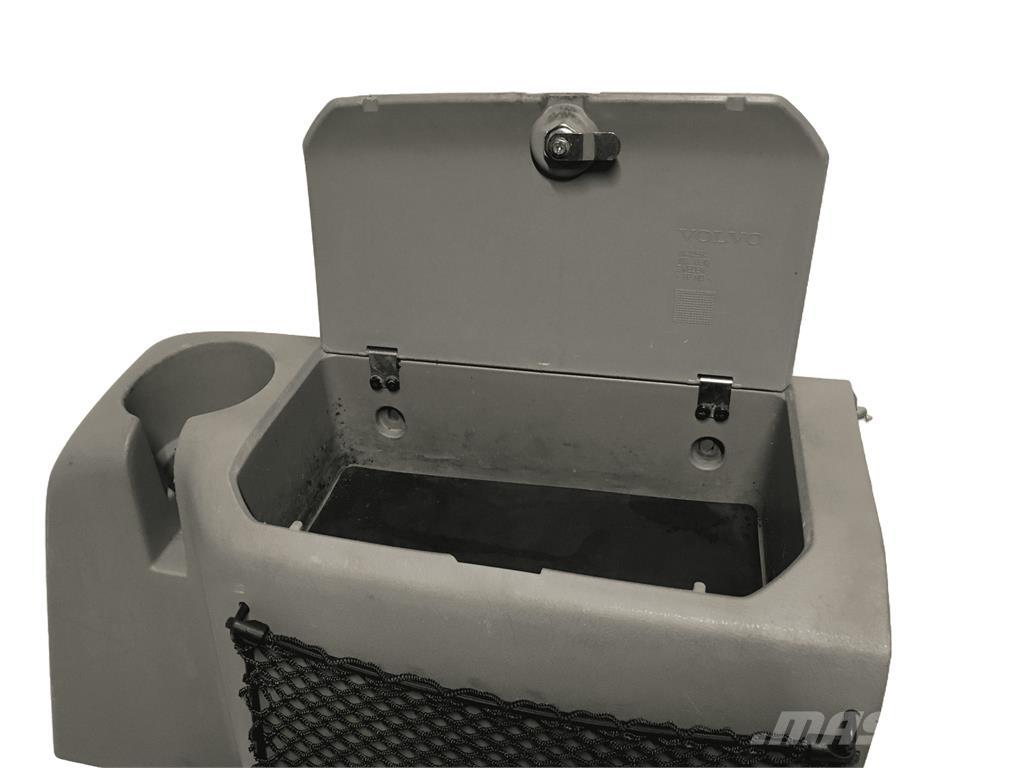  Sidepanel højre, L90H Volvo Overige componenten