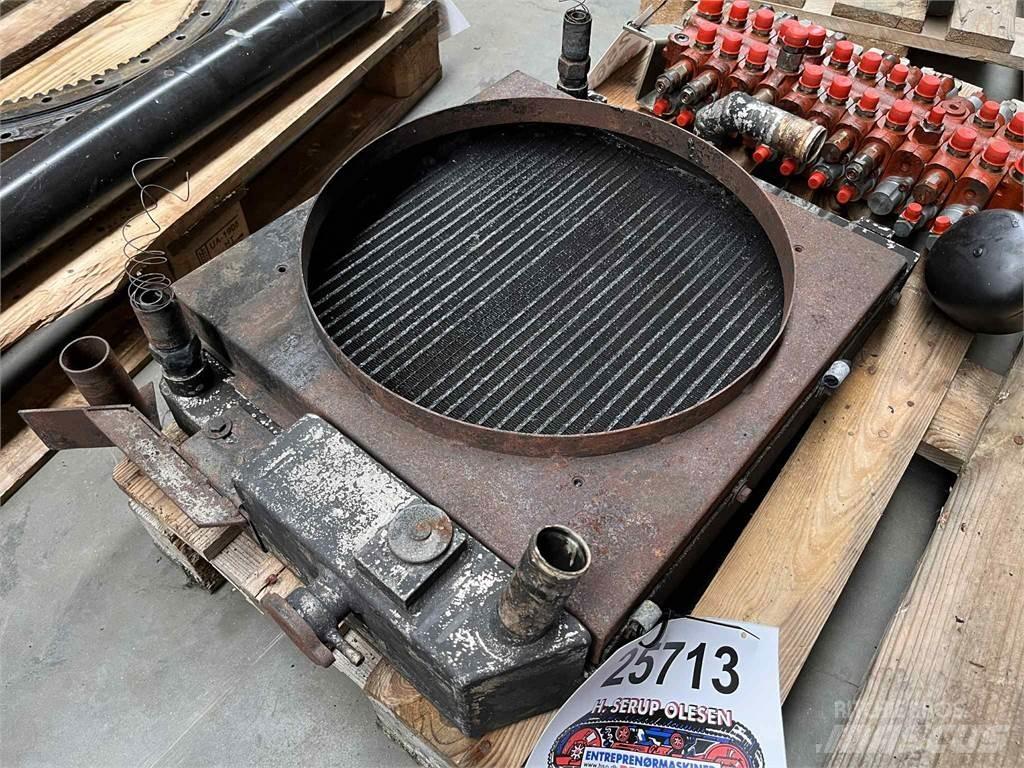 Terex TC48/HR18 køler Motoren
