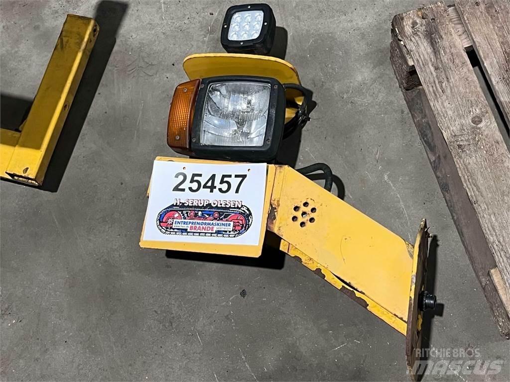 Volvo L120F frontlygte Electronics