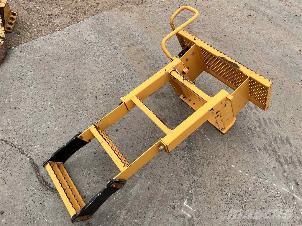 Volvo L220E trappe Overige componenten