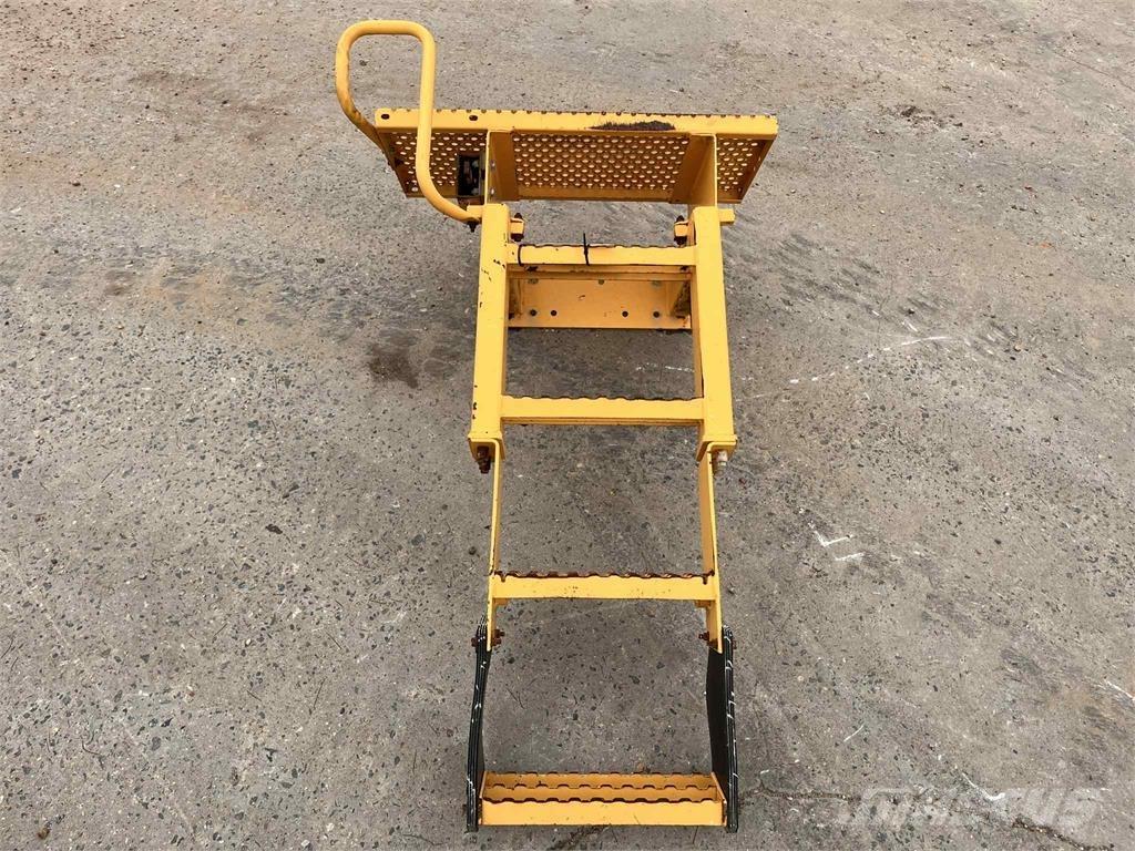 Volvo L220E trappe Overige componenten