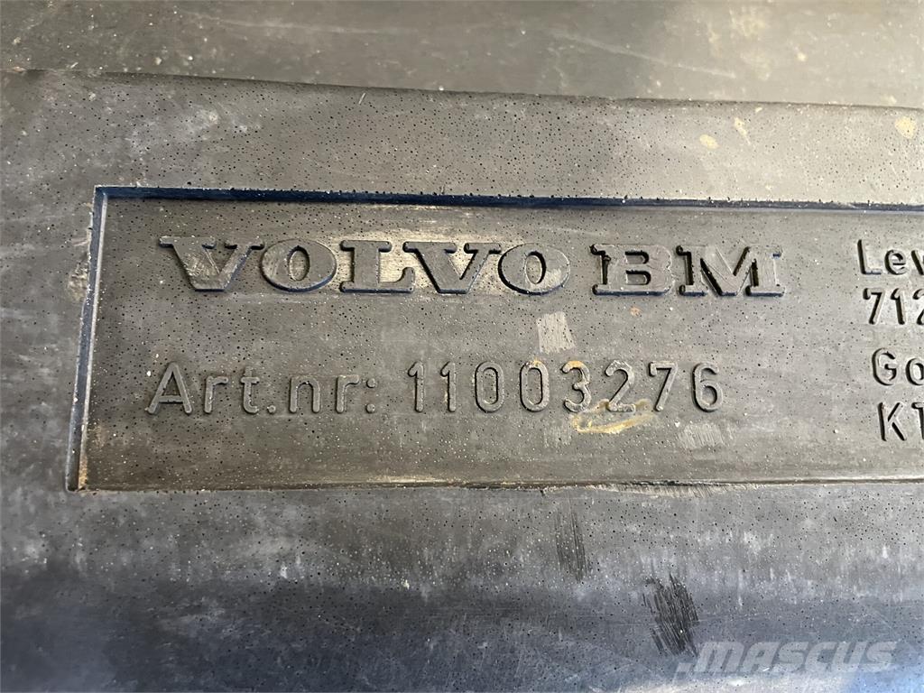 Volvo L70B dieseltank Motoren
