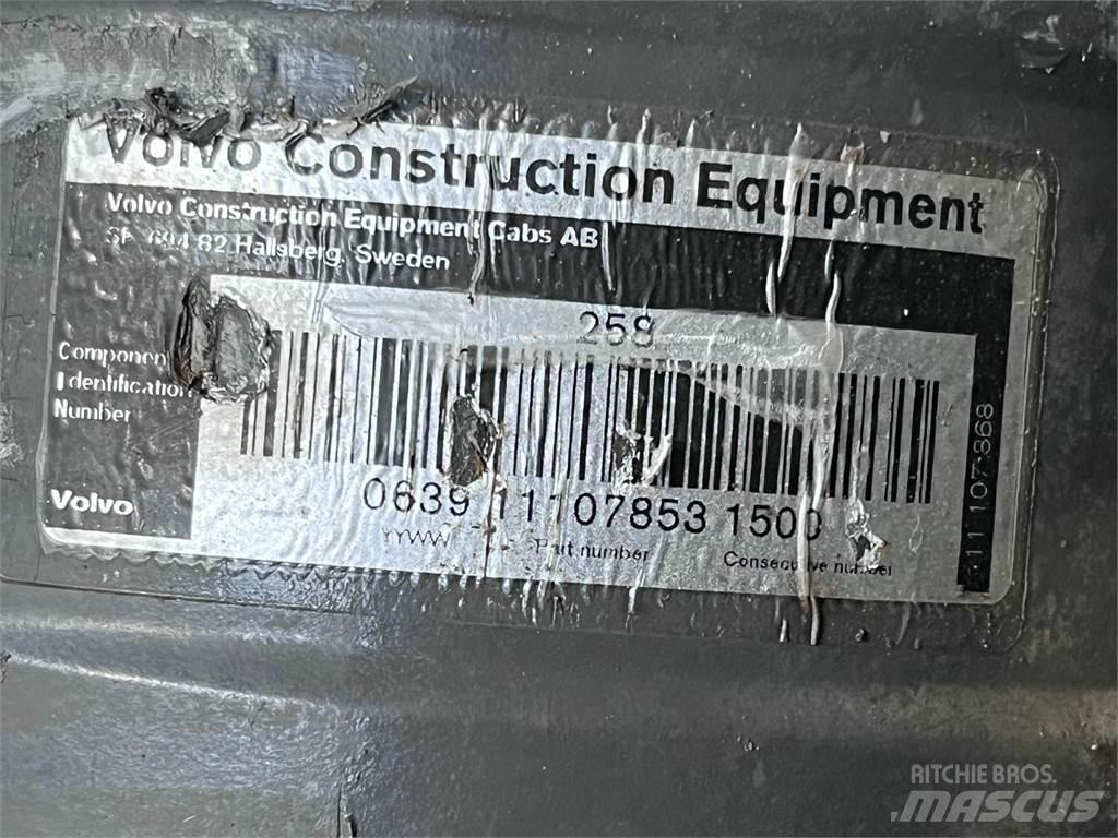 Volvo L90E løftecylinder Hydraulics