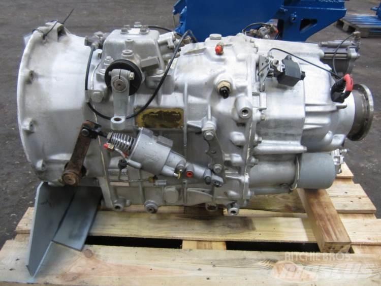 Volvo R1000 gear Transmissie