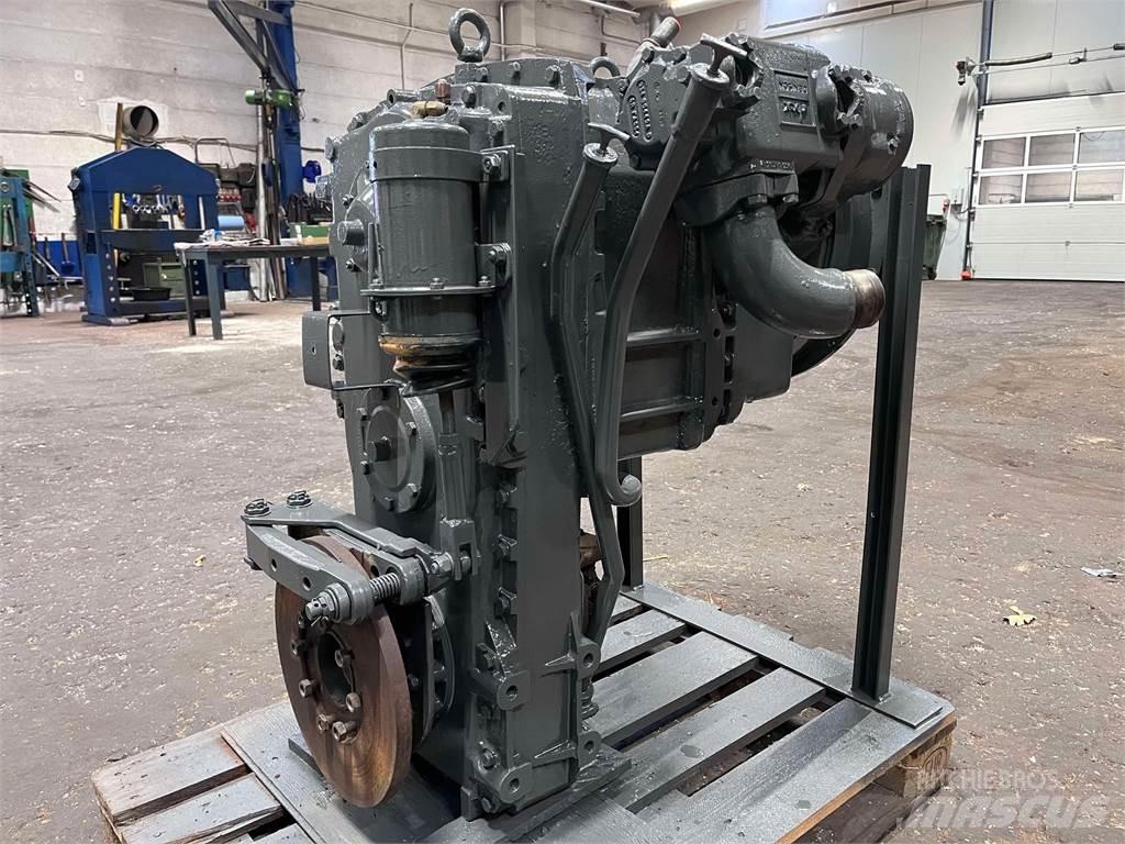 ZF 4PW-45 Transmission Transmissie