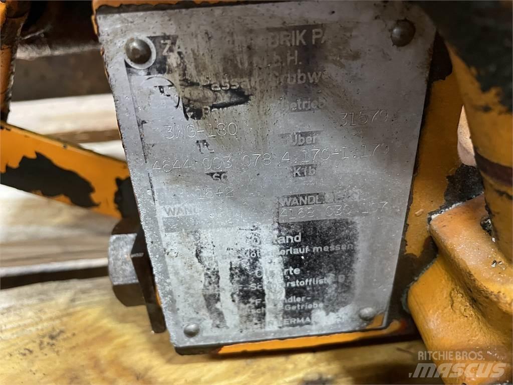 ZF 4WG-180 Transmission Transmissie